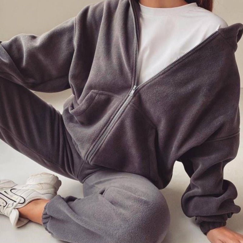 Stazione indipendente europea  - Winter Clothing Amazon recensione e prezzo