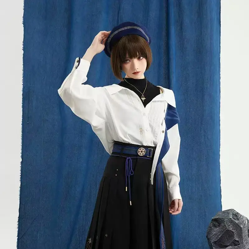 Genshin Impact costume cosplay - Winter Clothing Game recensione e prezzo